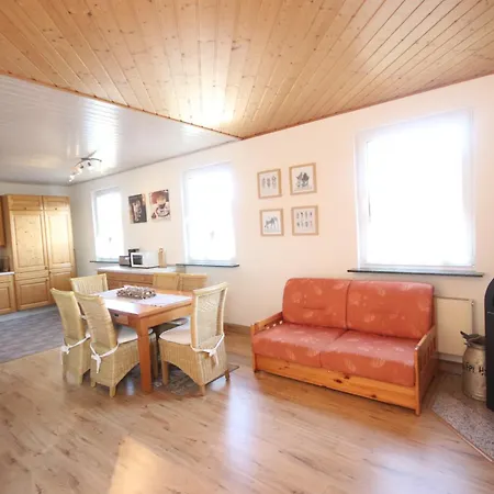 Haus Wallenburg Apartment *