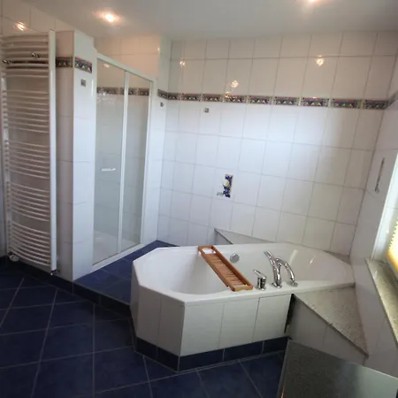 Haus Wallenburg Apartment Tambach-Dietharz